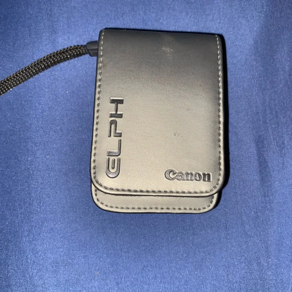 Canon compact camera